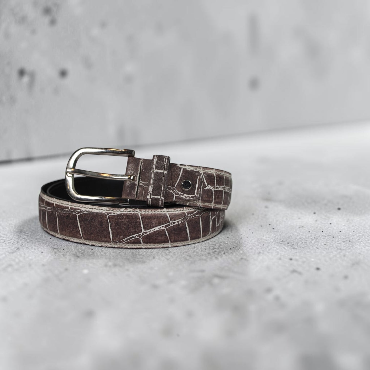 Men’s Crocodile Embossed Leather Belt | Bufflet Leather